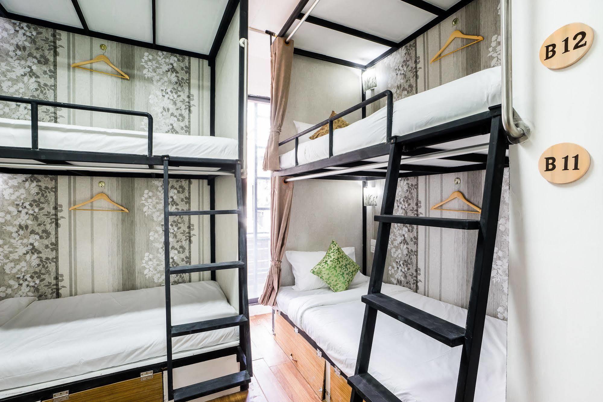 Hostel At Thonglor Bangkok Dış mekan fotoğraf